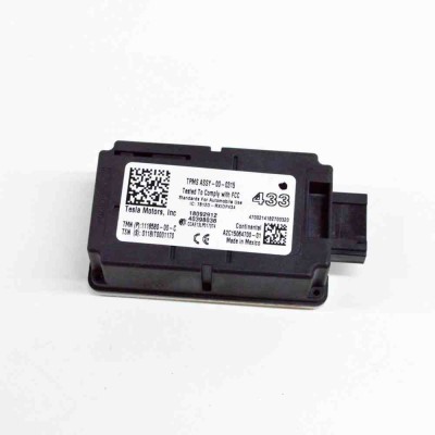 Modul de control presiune anvelope TESLA MODEL 3 2018 OEM: 1118580-00-C,7812D-RXIDP434,A2C15064700 15066152 foto