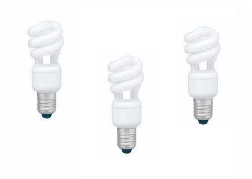 SET 3 becuri fluorescent Panasonic, soclu E27, putere 8W, forma spirala, lumina alb rece, alimentare 220 - 240 V, &quot;EFD8E65HD3E-3&quot; (timbru verde 1.35 l