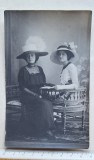 Fotografie Constanța 1911 cu dedicație manuscrisă &ndash; modă Belle &Eacute;poque &ndash; 9x14 cm