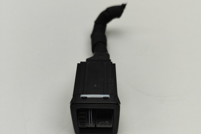 Buton de reglare intensitate luminoasă planșa de bord VW PASSAT Variant B7 365 2013 OEM: 3C0941334A 29266545
