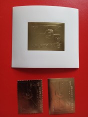 UMM AL QIWAIN, SPACE - GOLD PERF./IMPERF. MNH foto