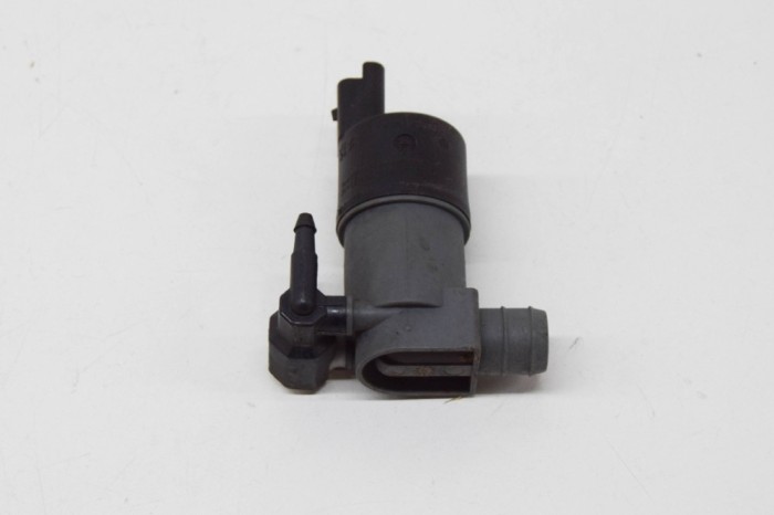Motor rezervor lichid de parbriz NISSAN QASHQAI II J11, J11_ 2019 OEM: 9641553880,9641553980 11750114