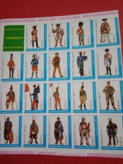 AJMAN, UNIFORME MILITARE - BLOC MNH IMPERF.