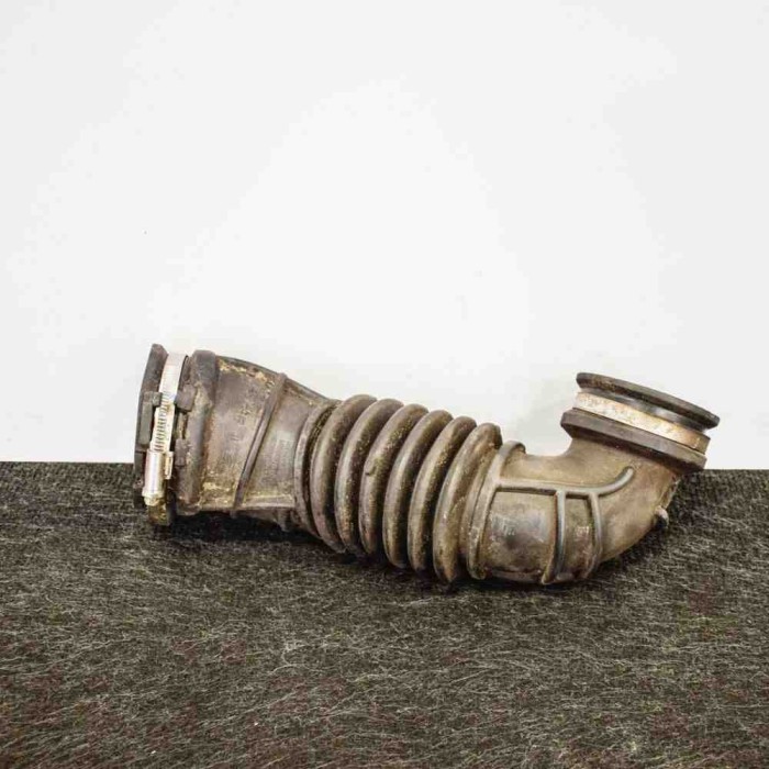 Furtun OPEL MOKKA / MOKKA X 2017 OEM: 1052087S03