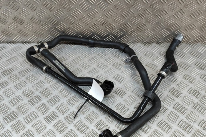 Furtun de lichid de răcire MERCEDES-BENZ GLC X253, C253 2017 OEM: A2535010284 23664014