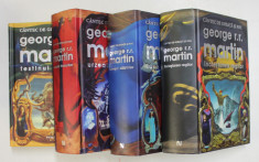 SERIA CANTEC DE GHEATA SI FOC , SET DE 4 VOLUME , EDITIA A II - A de GEORGE R. R. MARTIN , 2011 foto