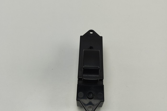 Buton geam ușă dreapta spate MITSUBISHI LANCER VIII CY_A, CZ_A 2008 OEM: 8608A066,C8D-D609M | 30428598