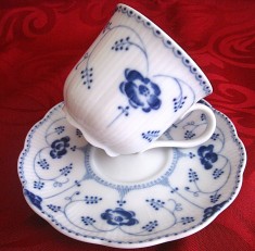 SET PORTELAN CU COBALT CHRISTINEHOLM BAVARIA CEASCA CAFEA CU FARFURIE