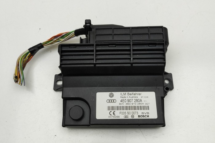 Unitate de control tensiune AUDI A8 D3 4E2, 4E8 2006 OEM: 4E0907280A,4E0910280A,F005S00073 30272358