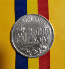 SV * Romania 25000 LEI 1946 * ARGINT * Regele Mihai I * FUM la L VF+... + foto