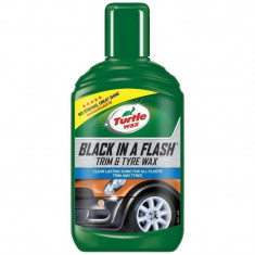 Turtle Wax Solutie Luciu Plastic Exterior Black In A Flash 300ML FG52791