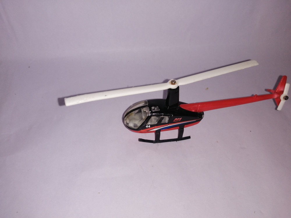 Bnk jc Matchbox elicopter Robinson R44 | Okazii.ro