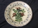 Arta si Traditie - Farfurie cu flori marcaj URCC Turda mijlocul sec XX !