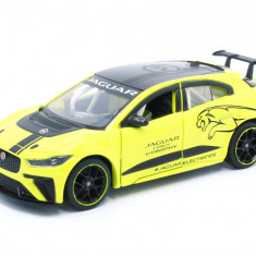 Macheta auto Jaguar I-pace Etrophy galben, pull back, 1:36 Tayumo