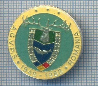 AX 151 INSIGNA VANATOARE SI PESCUIT SPORTIV PERIOADA RSR -A.G.V.P.S -1948-1988 foto