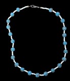 COLIER VINTAGE LUCRAT MANUAL DIN MĂRGELE MURANO SI STICLA OPACĂ