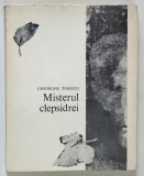 MISTERUL CLEPSIDREI , versuri de GHEORGHE TOMOZEI , coperta si prezentare grafica de PETRE VULCANESCU , 1971