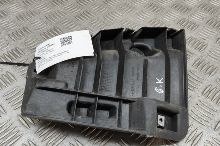 Suport bara de protecție st&acirc;nga spate MASERATI GHIBLI M157 2016 OEM: 670004470 27539978