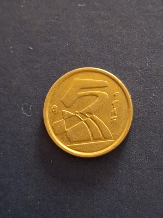 5 pesetas 1990