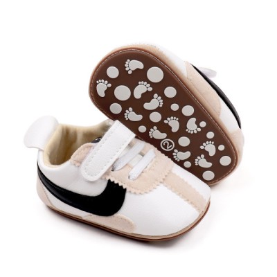 Adidasi albi cu negru si crem (Marime Disponibila: 3-6 luni (Marimea 18 foto