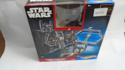 bnk jc Star Wars Hot Wheels - Tie Fighter Blaster-out Battle foto