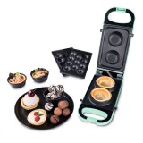 Cumpara ieftin Snack Maker Trisa, 700 W, 2 tavi interschimbabile, verde