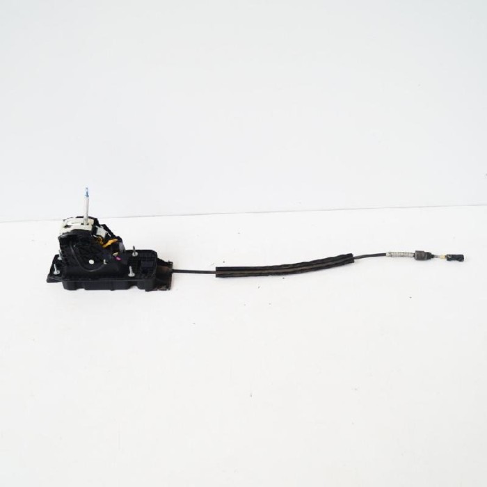 Timonerie cutie de viteze SKODA SUPERB II 3T4 2010 OEM: 3C2713025H 3197875