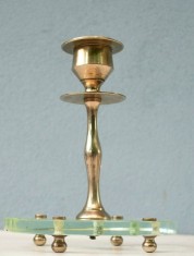 Sfesnic Art Deco realizat in maniera modernista din sticla si metal cromat