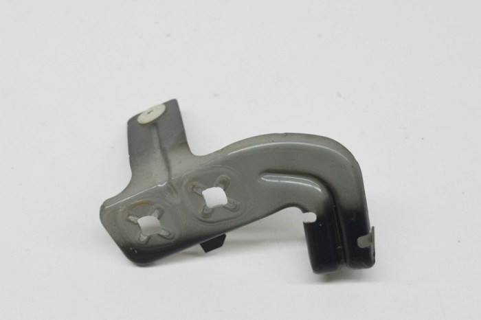 Suport aripa st&acirc;nga față BMW 4 Gran Coupe F36 2015 OEM: 7255821 12052799