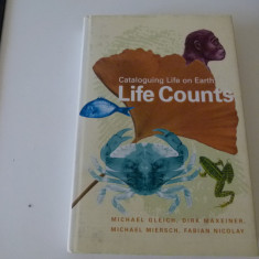 Life counts - cataloguing life on earth