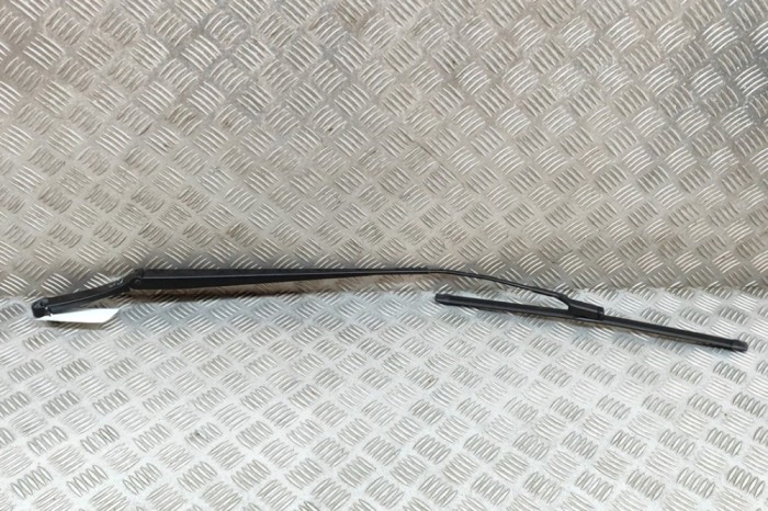 Braț ștergător față AUDI Q4 Sportback F4N 2022 OEM: 11B955410 | 23881520
