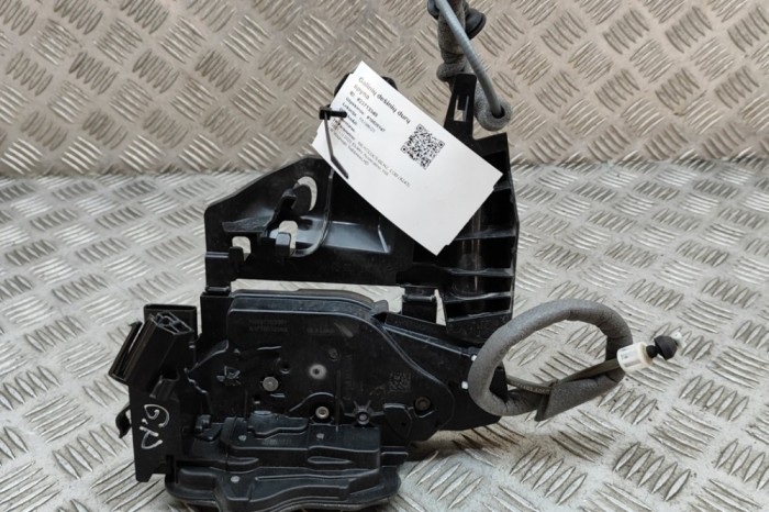 &Icirc;ncuietoare ușă dreapta spate MERCEDES-BENZ EQB X243 2022 OEM: A1770032999,A0997303301,A2477332200 23713349