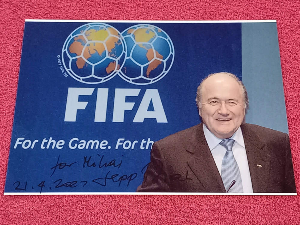Foto fotbal cu autograf original - SEPP BLATTER fost Presedinte FIFA |  Okazii.ro