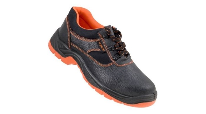 Pantofi de protectie cu bombeu metalic din piele de bivol