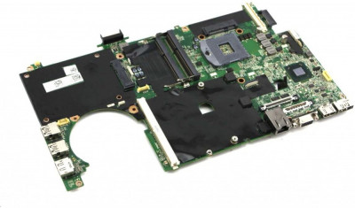Placa de baza defecta Dell Precision M6600 0NVY5D (placa este functionala, dar are 2 sloturi din 4 defecte) foto