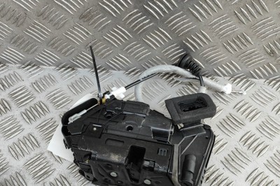 &amp;Icirc;ncuietoare ușă dreapta față SKODA SKODA ENYAQ iV SUV 5AC, 5AZ 2021 OEM: 5TB837016C | 31048708 foto