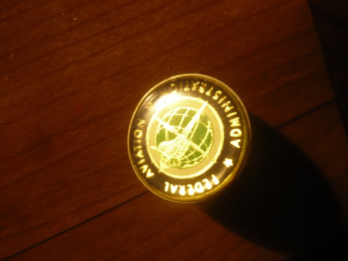 Insigna Administratiei Federale a Aviatiei FAA Sua , d=2,3cm ,cu surub