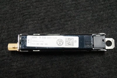 Amplificator de antena VW JETTA MK6 162, 163 2015 OEM: 5C6035552A 1818654 foto