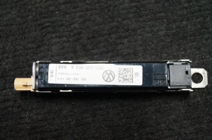 Amplificator de antena VW JETTA MK6 162, 163 2015 OEM: 5C6035552A 1818654