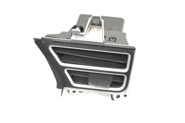Gura de ventilație planșa de bord TESLA MODEL S 2015 OEM: 6007629-00-C | 11628924