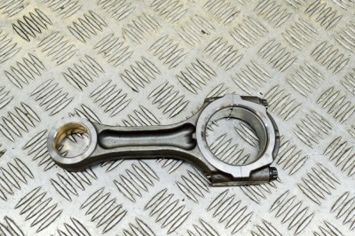 Biela TOYOTA HILUX VII Pick-up _N1_, _N2_, _N3_ 2016 OEM: 13201-30051 11546404 foto