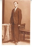 M1 F22 - FOTO - fotografie foarte veche - seminarist - 1931