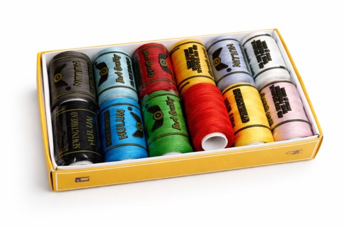 Set ata de cusut multicolor , fire rezistente pentru cusut manual