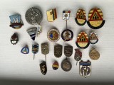 Lot 24 insigne romanesti, Romania de la 1950