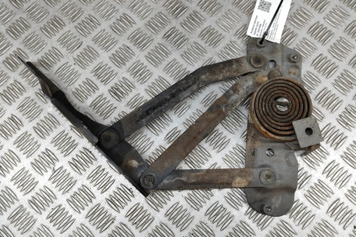 Balama capota dreapta față DODGE DURANGO DN 1999 OEM: 55255448AC | 28278886