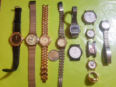 4550-Lot 12 ceasuri vintage nefunctionale pt. piese schimb. foto