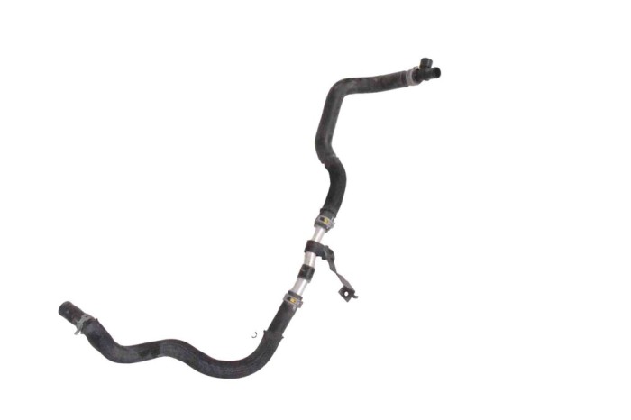 Furtun de lichid de răcire INFINITI Q50 2016 17510432