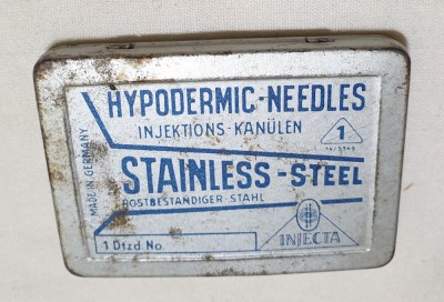 Cutie veche din tabla obiect de colectie HYPODERMIC NEEDLES per interbelica 1930 foto