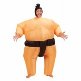 Costum gonflabil sumo