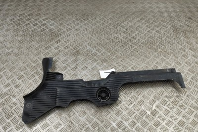 Scut motor dreapta spate PORSCHE MACAN 95B 2015 OEM: 95B825282B,95B.825.282.B 27280991 foto